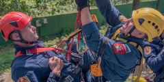 В Пожарно-спасательном центре города Москвы назвали лучших спасателей-альпинистов