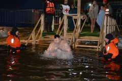 В Новой Москве более 17 тысяч человек посетили места Крещенских купаний