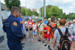 Проведем лето безопасно с московскими спасателями