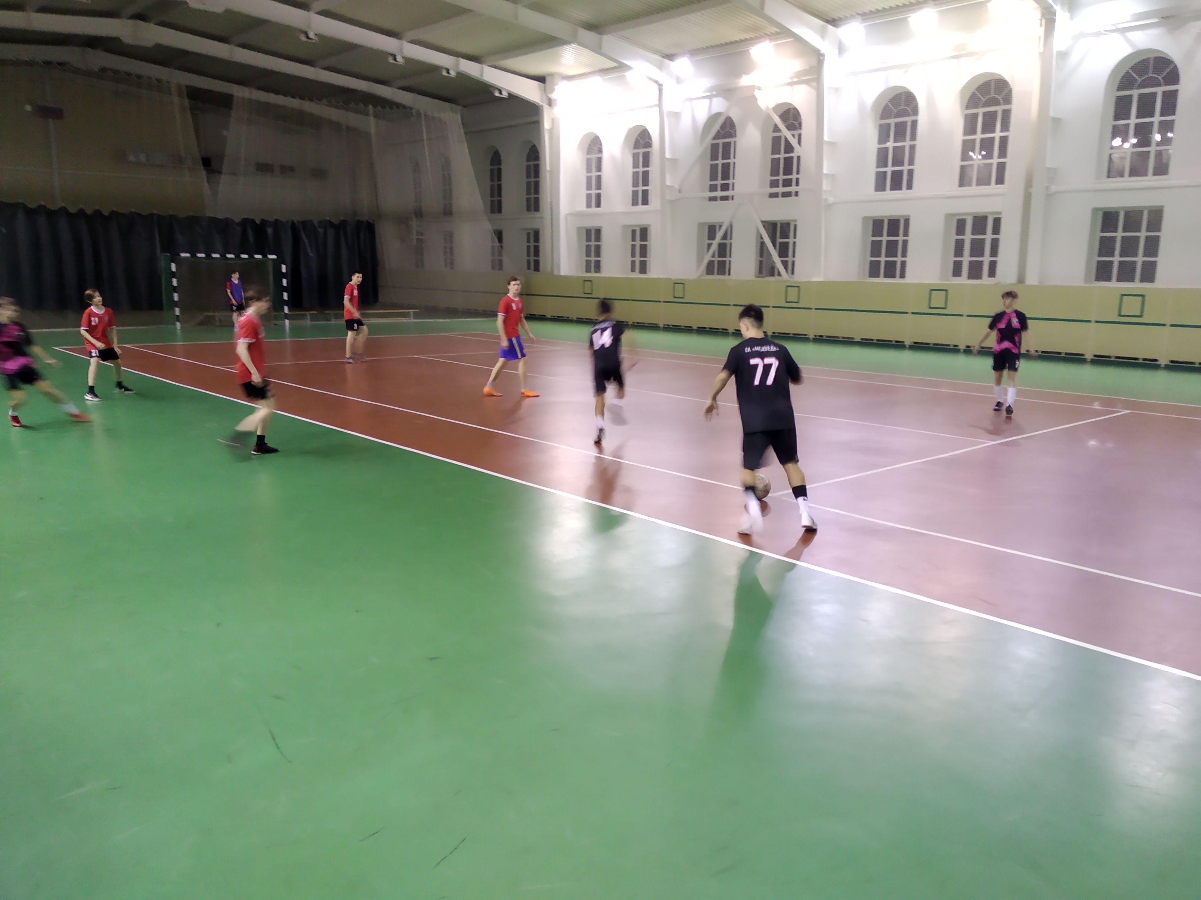 Товарищеский матч по мини-футболу прошел в поселении Михайлово-Ярцевское