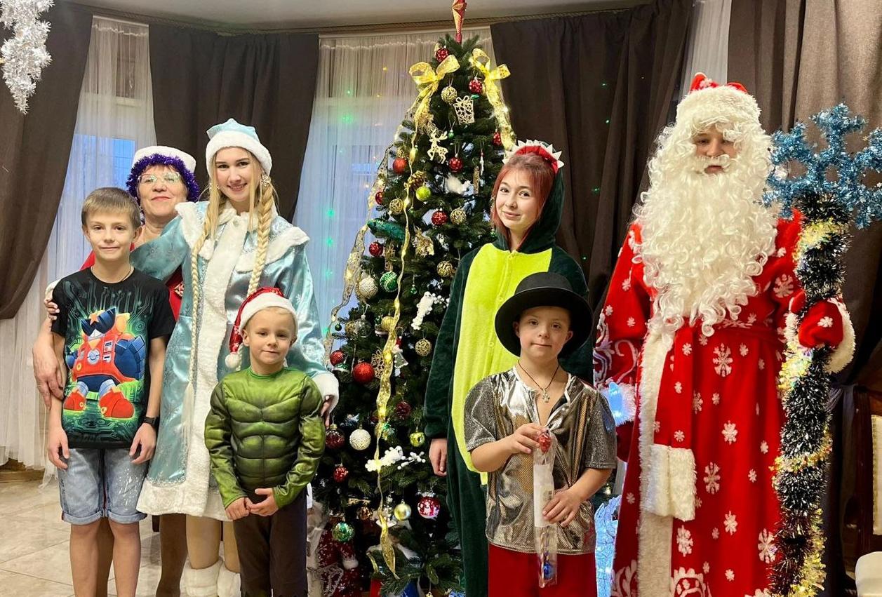 Проект «Дед Мороз приходит в дом» завершился в Михайлово-Ярцевском