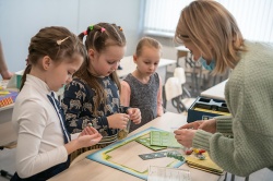 Строительство школы с детским садом запланировали в Щаповском