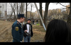 Сотрудники МЧС России проводят патрулирование по местам отдыха граждан на природе.