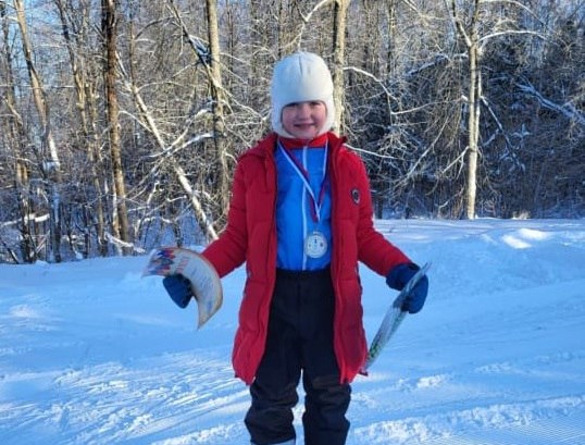 Воспитанница ЦКС «Медведь» стала призером лыжной гонки